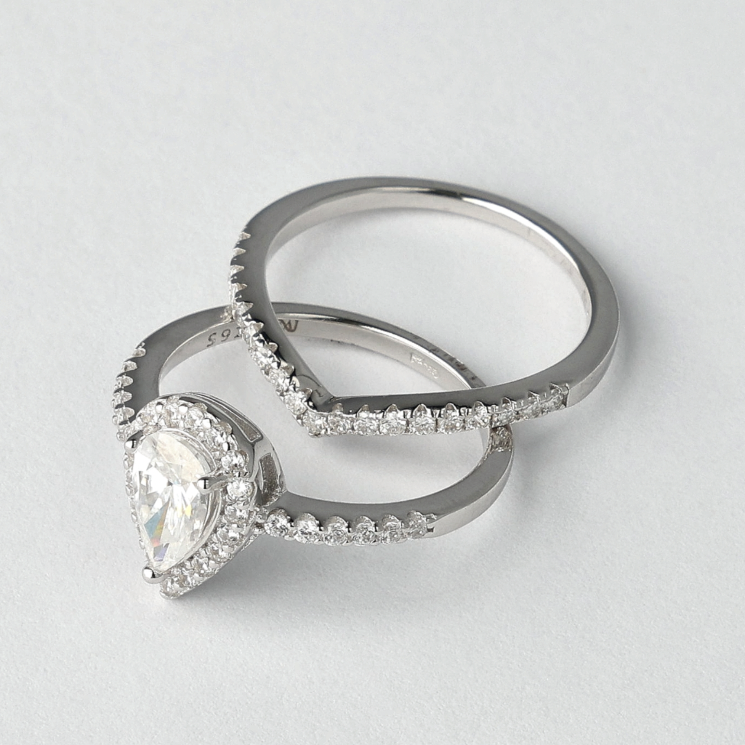 Celestial Wave Moissanite Rings Set