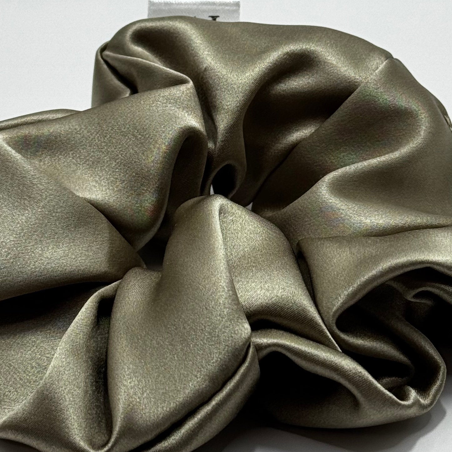 Handmade 22 Momme Mulberry Silk Scrunchies