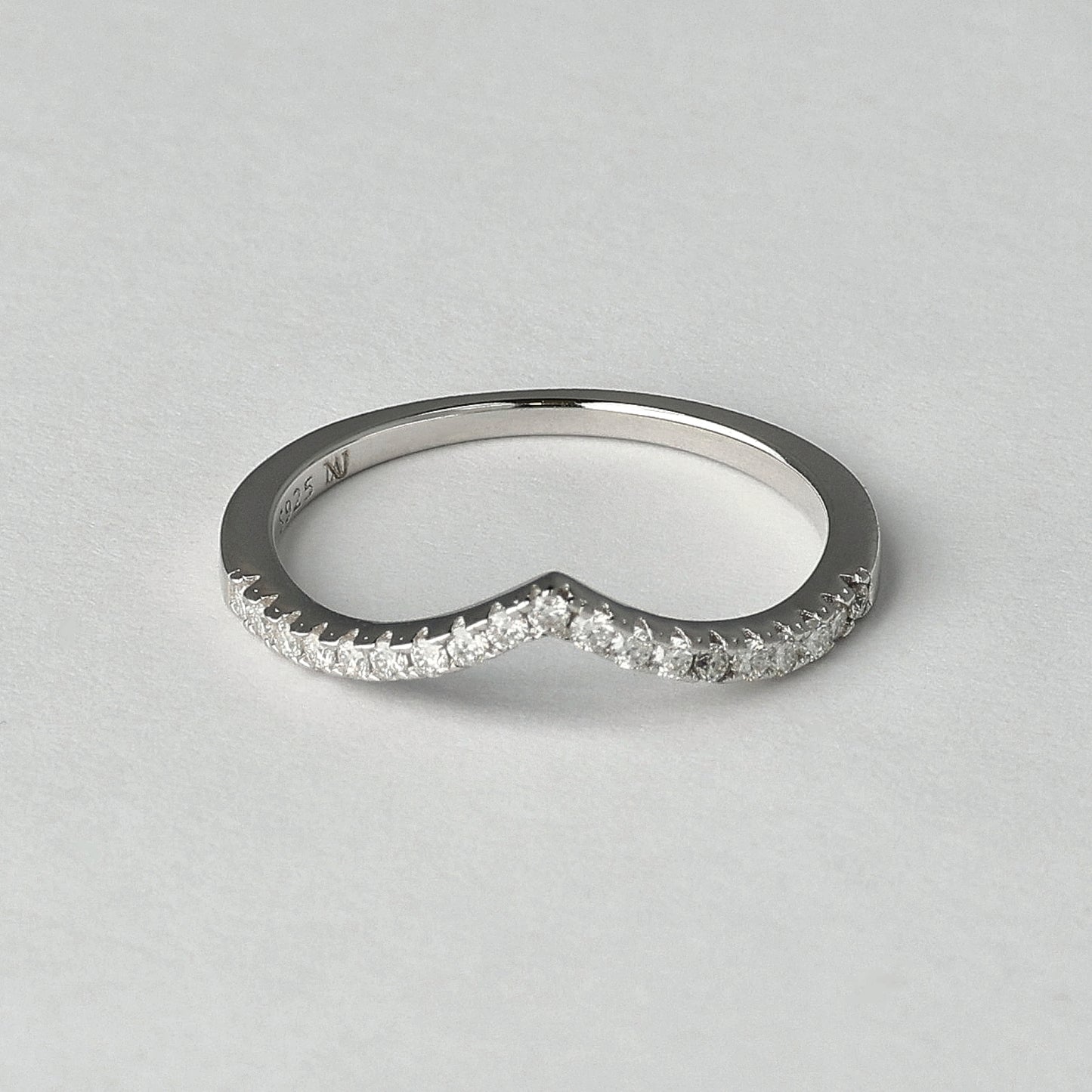 Ocean Wave Moisanito Žiedas