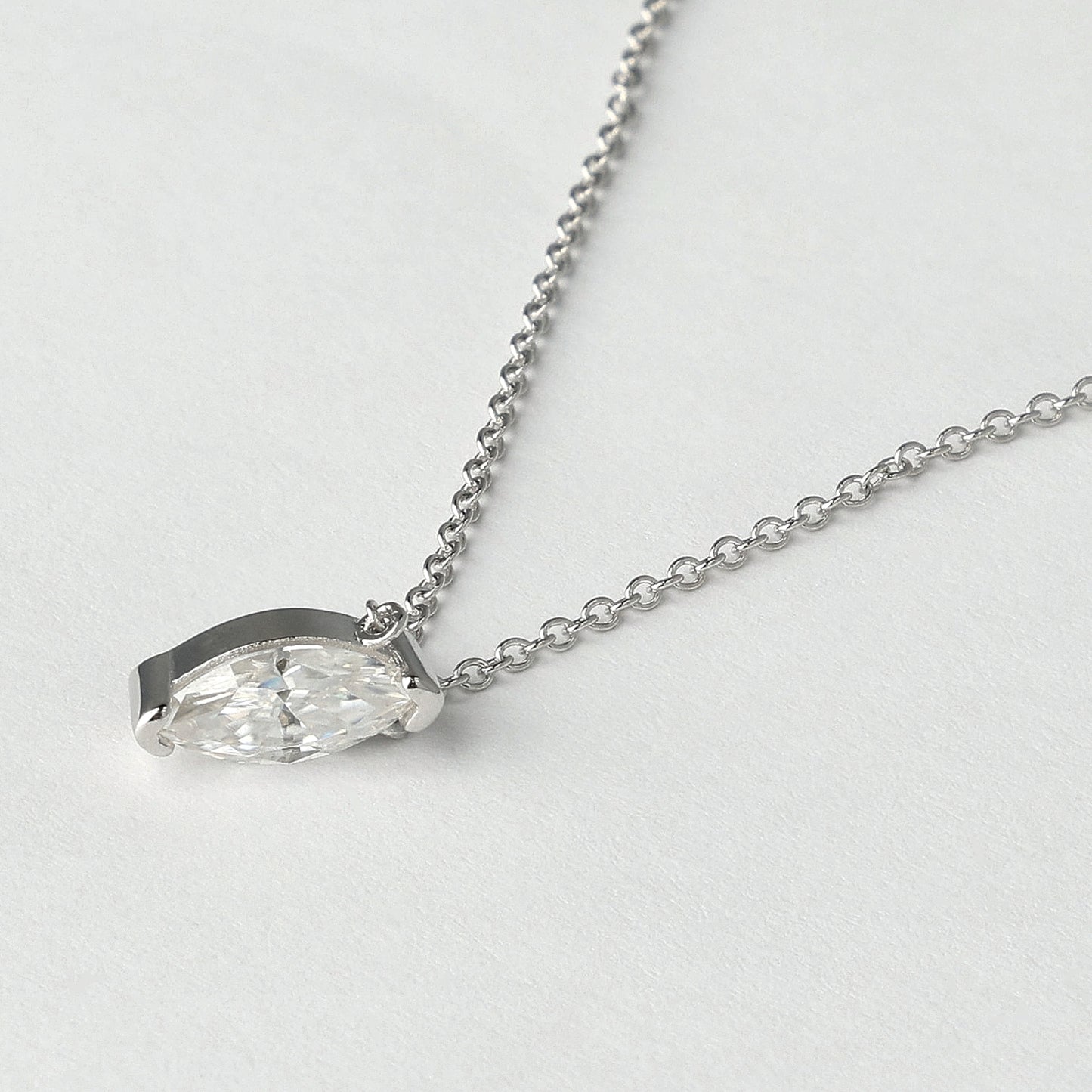 Marquise Axis Moissanite Pendant