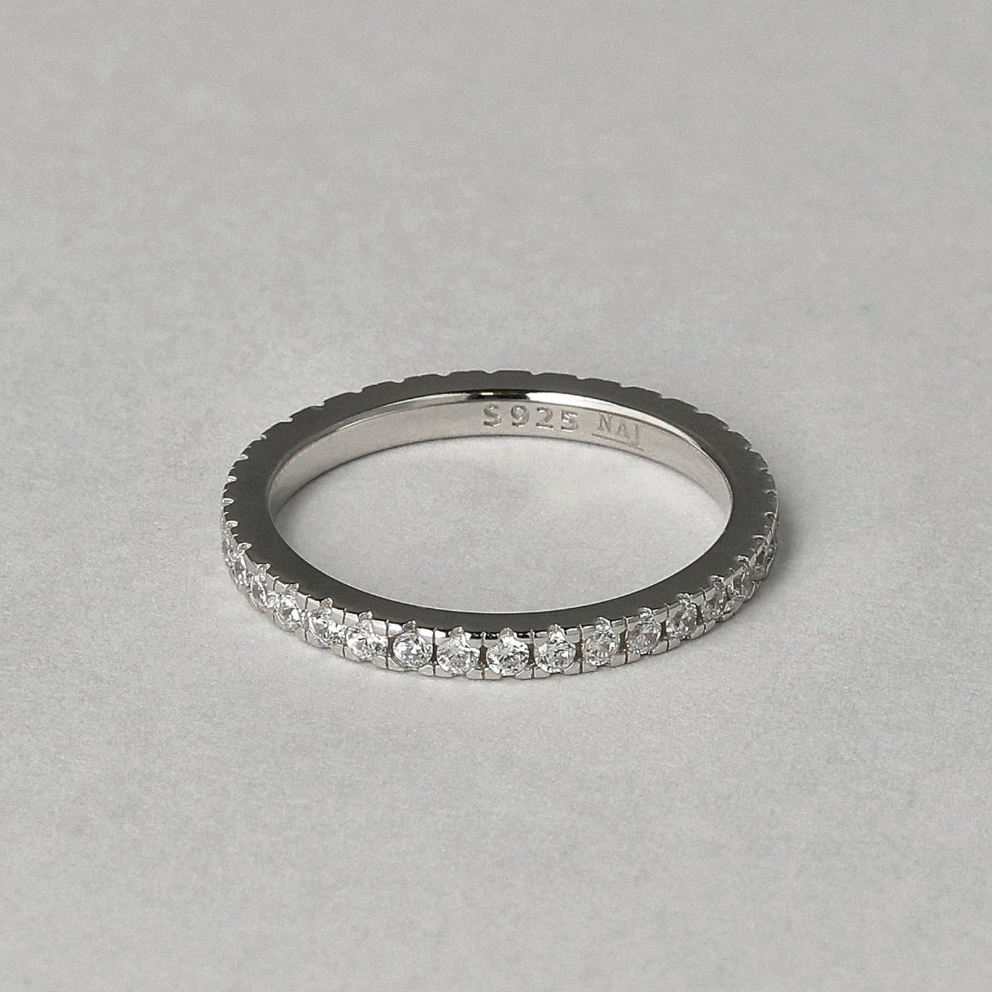 Halo Line Ring